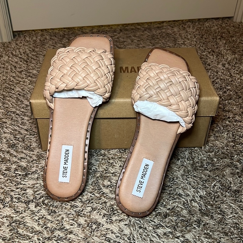 Steve Madden Satina Sandals size 9